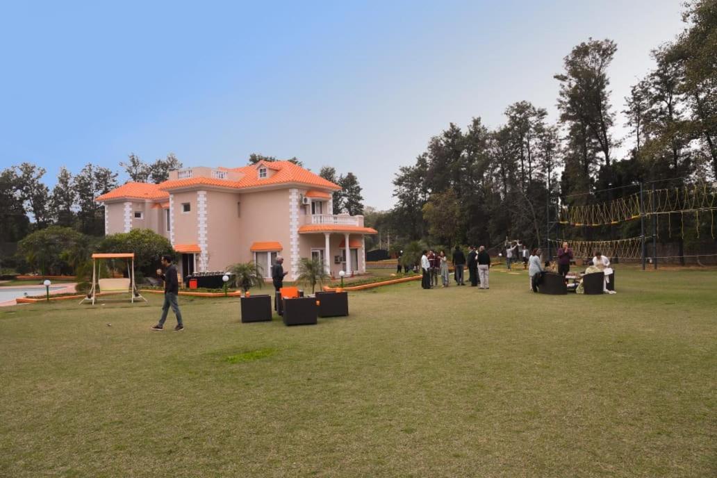 Villa Green Orchid Farms I Swimming Pool I Wedding I Party à Gurgaon Extérieur photo