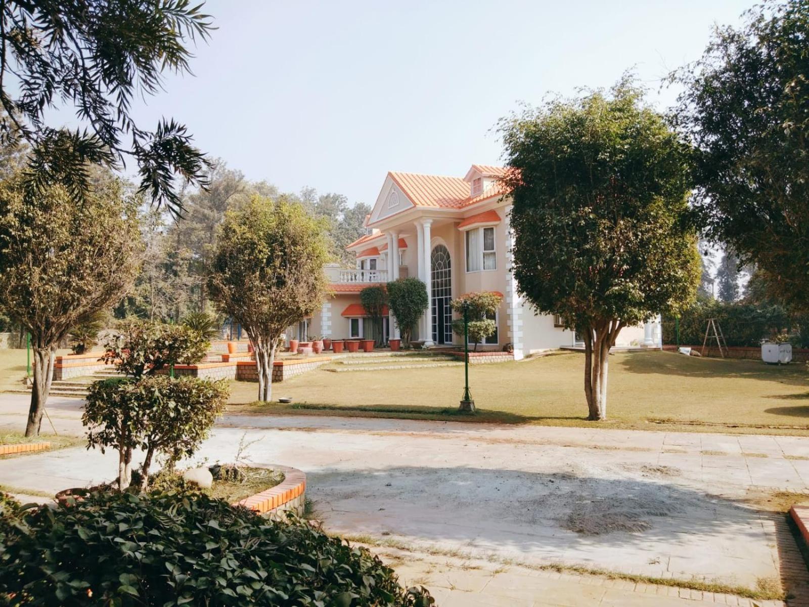 Villa Green Orchid Farms I Swimming Pool I Wedding I Party à Gurgaon Extérieur photo